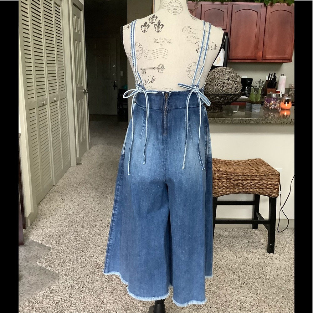 💙 Denim Jumpsuit 💙 - Picture 3 of 12